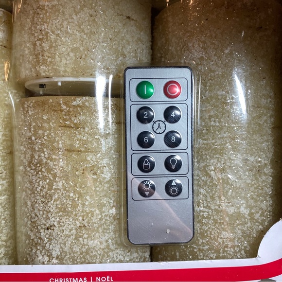 8 LED Glitter Birch Candles with Remote - Picture 4 of 5